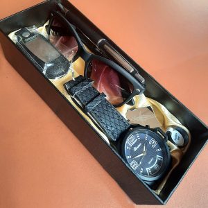 Men’s Watch/Sunglasses Combo Set